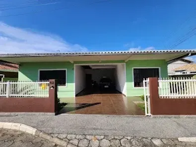 Casa com 4 Quartos à venda, 125m² no Ingleses do Rio Vermelho, Florianópolis