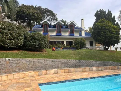 Fazenda/Sítio com 5 Quartos à venda, 657m² no Condomínio Flamboyant-B, Atibaia