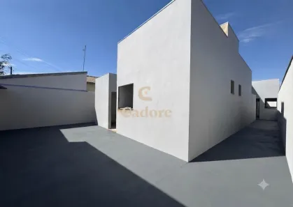 Casa com 2 Quartos à venda, 57m² no Jardim Canaã, Uberlândia