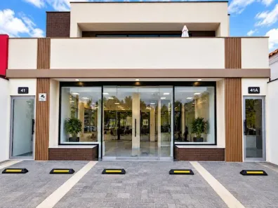 Ponto Comercial para alugar, 220m² no Cidade Satélite, Atibaia