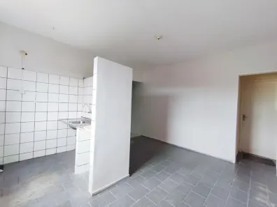 Apartamento com 2 Quartos para alugar, 45m² no Joaquim Távora, Fortaleza