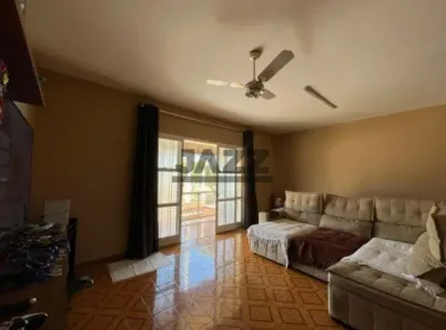 Casa com 3 Quartos à venda, 192m² no Vila Henrique, Salto