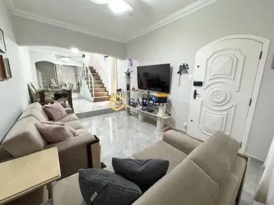 Casa com 3 Quartos à venda, 205m² no Vila Hamburguesa, São Paulo