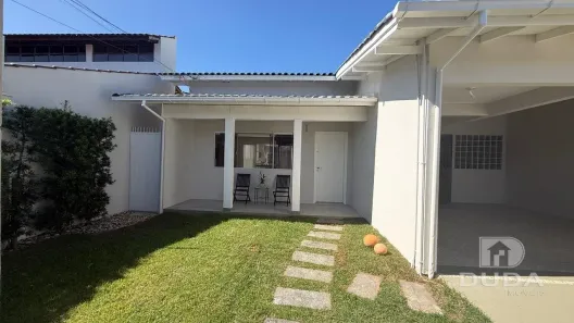 Casa com 4 Quartos à venda, 170m² no Itacorubi, Florianópolis