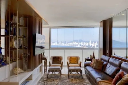 Apartamento com 4 Quartos para alugar, 191m² no Pioneiros, Balneário Camboriú