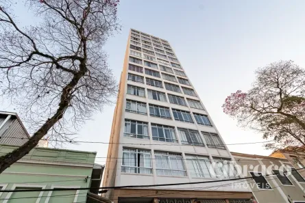 Apartamento com 2 Quartos para alugar, 47m² no Centro, Curitiba