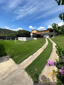 Fazenda/Sítio com 4 Quartos à venda, 1200m² no Rio Acima, Mairiporã