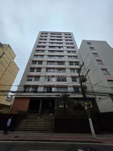 Apartamento com 3 Quartos para alugar, 135m² no Centro, Juiz de Fora