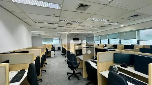 Sala Comercial para alugar, 136m² no Consolação, São Paulo