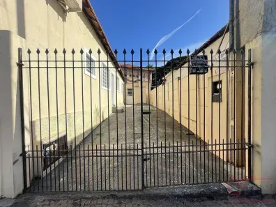 Casa com 2 Quartos para alugar, 111m² no Vila Esteves, Limeira