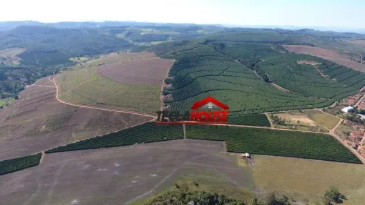 Fazenda/Sítio com 3 Quartos à venda, 9730000m² no , Capelinha