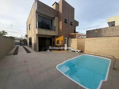 Sobrado com 3 Quartos à venda, 114m² no Balneário Coroados, Guaratuba