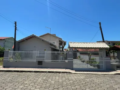 Casa com 4 Quartos à venda, 180m² no Itajuba, Barra Velha