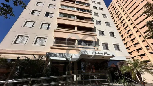 Apartamento com 3 Quartos à venda, 90m² no Centro, Londrina