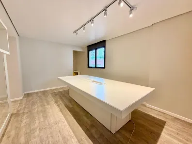 Sala Comercial para alugar, 38m² no Bigorrilho, Curitiba