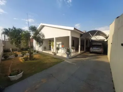 Casa com 2 Quartos à venda, 130m² no , Primavera do Leste