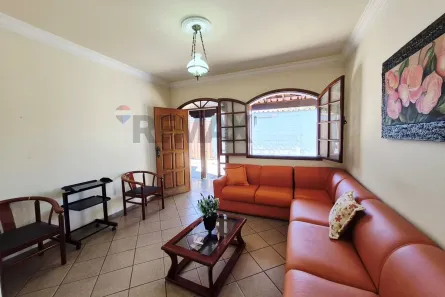 Casa com 3 Quartos à venda, 224m² no Dom Joaquim, Belo Horizonte