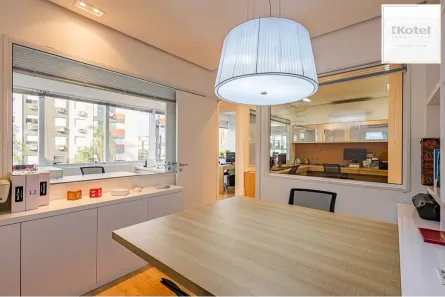 Sala Comercial à venda, 64m² no Chácara das Pedras, Porto Alegre