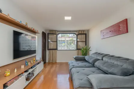 Sobrado com 3 Quartos à venda, 135m² no Guabirotuba, Curitiba