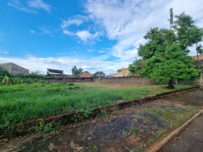 Lote/Terreno à venda, 340m² no Vila Brasil, Ribeirão Preto