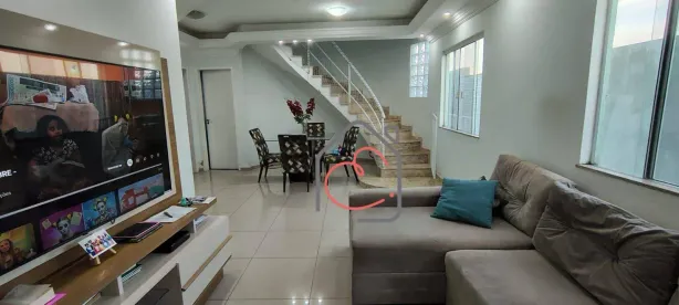 Casa de Condomínio com 4 Quartos à venda, 217m² no Lagoa, Macaé