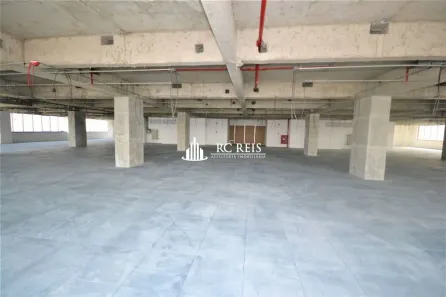 Prédio Comercial à venda, 1137m² no Tamboré, Barueri