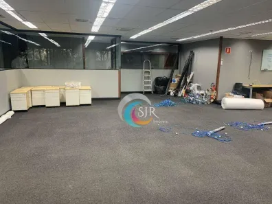 Sala Comercial para alugar, 240m² no Pinheiros, São Paulo