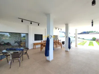 Casa de Condomínio com 4 Quartos à venda, 255m² no , Igaratá