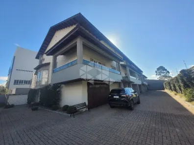 Casa com 3 Quartos para alugar, 312m² no Jardim América, Caxias do Sul