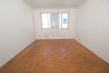 Apartamento com 3 Quartos para alugar, 106m² no Centro, Pelotas