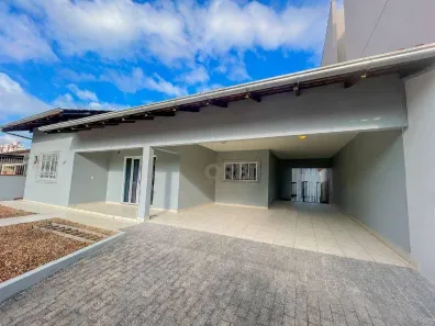 Casa com 3 Quartos para alugar, 180m² no Vila Nova, Blumenau