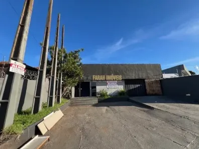 Imóvel Comercial com 3 Quartos para alugar, 160m² no Jardim Shangri-la A, Londrina