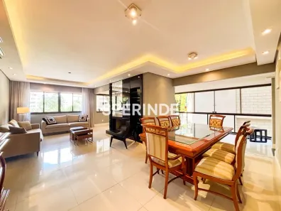 Apartamento com 3 Quartos para alugar, 170m² no Moinhos de Vento, Porto Alegre