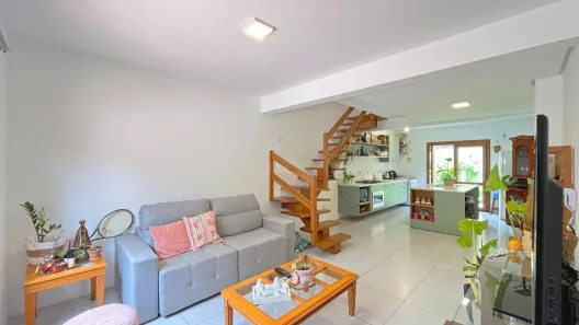Casa de Condomínio com 2 Quartos à venda, 108m² no Nonoai, Porto Alegre