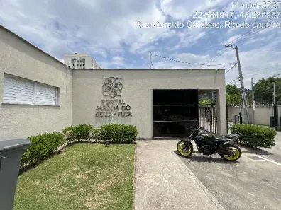 Apartamento com 2 Quartos à venda, 47m² no Mantiquira, Duque de Caxias