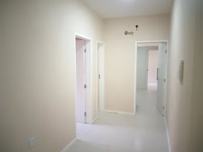 Sala Comercial com 3 Quartos para alugar, 48m² no Joaquim Távora, Fortaleza