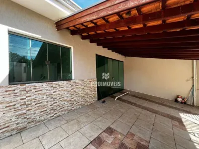 Casa com 3 Quartos à venda, 234m² no Parque Novo Mundo, Americana