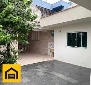 Casa com 3 Quartos à venda, 235m² no Jardim Santo André, Santo André