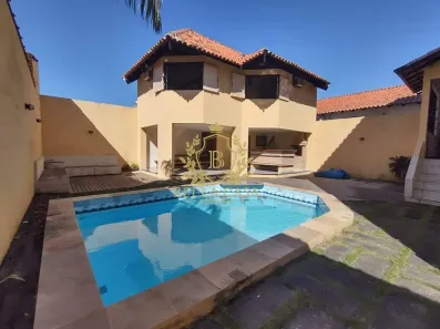Casa com 6 Quartos à venda, 180m² no Colina, São Pedro da Aldeia