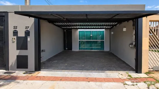 Casa com 2 Quartos à venda, 82m² no Jardim Prefeito Milton Menezes, Londrina