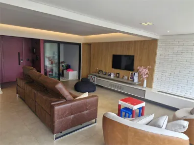 Apartamento com 3 Quartos à venda, 178m² no Vila Suzana, São Paulo
