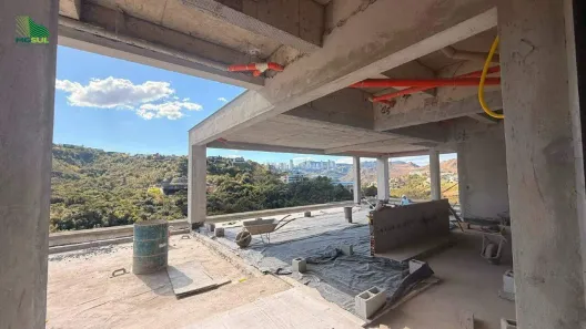 Casa de Condomínio com 6 Quartos à venda, 1000m² no Vale dos Cristais, Nova Lima