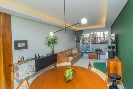 Apartamento com 3 Quartos à venda, 135m² no Chácara das Pedras, Porto Alegre