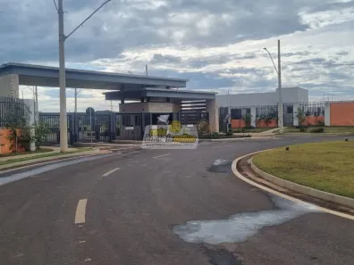 Lote/Terreno à venda, 250m² no Recreio dos Bandeirantes, Uberaba