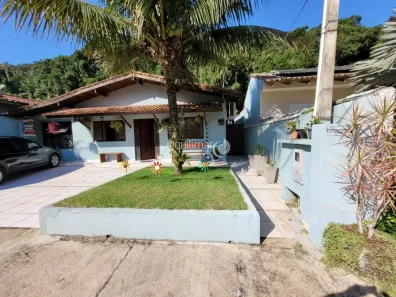 Casa de Condomínio com 3 Quartos à venda, 190m² no Balneário Praia do Pernambuco, Guarujá
