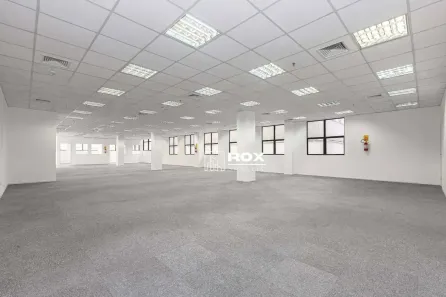 Sala Comercial à venda, 939m² no Centro, Curitiba