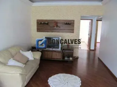 Casa com 2 Quartos para alugar, 160m² no Vila Pires, Santo André