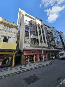 Sala Comercial para alugar, 34m² no Centro, Juiz de Fora