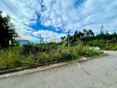 Lote/Terreno à venda, 360m² no Diamantino, Caxias do Sul