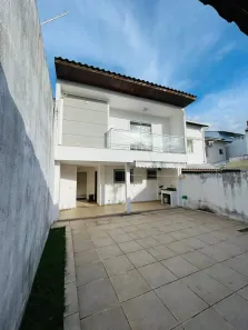 Casa com 3 Quartos à venda, 110m² no Alphaville, Campos dos Goytacazes